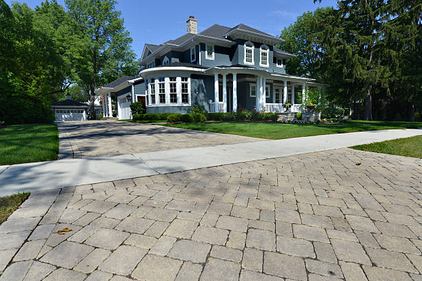 Best Residential Driveway Paver Services  in Elfers, FL